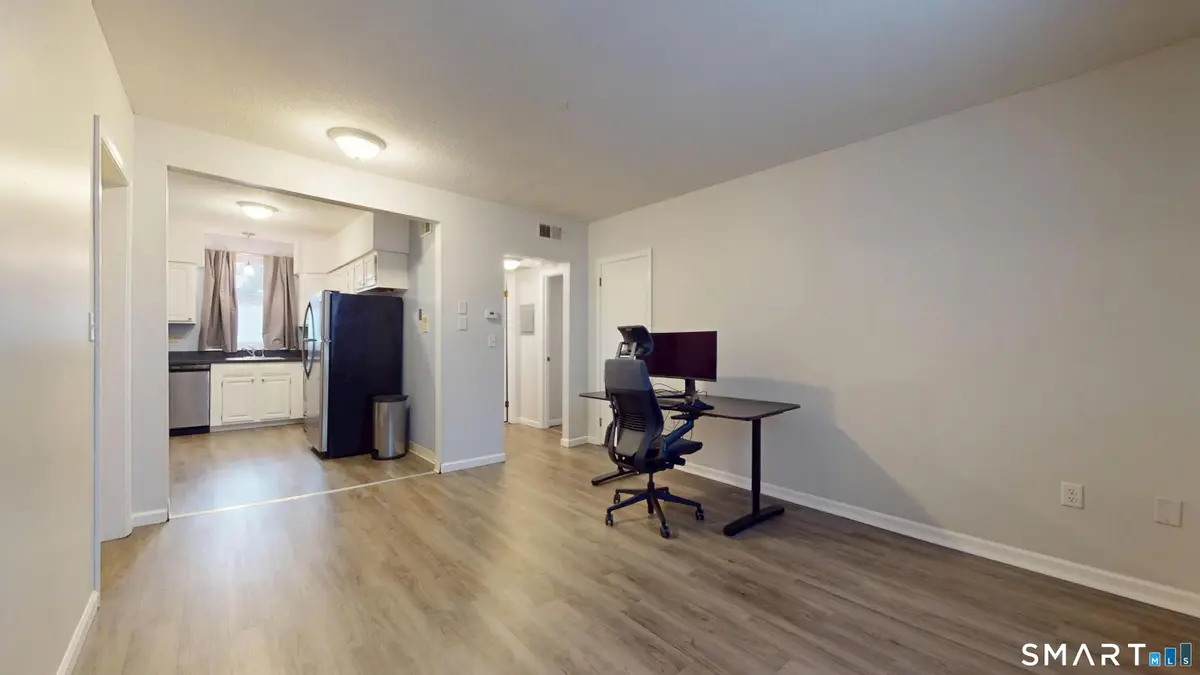 45 Willard Street #3ER, Hartford, CT 06105 - Image #1