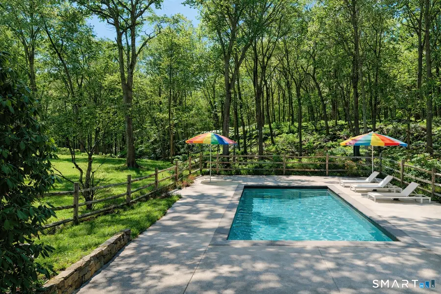 17 Richmond Hill Road, Weston, CT 06883 - Image #2