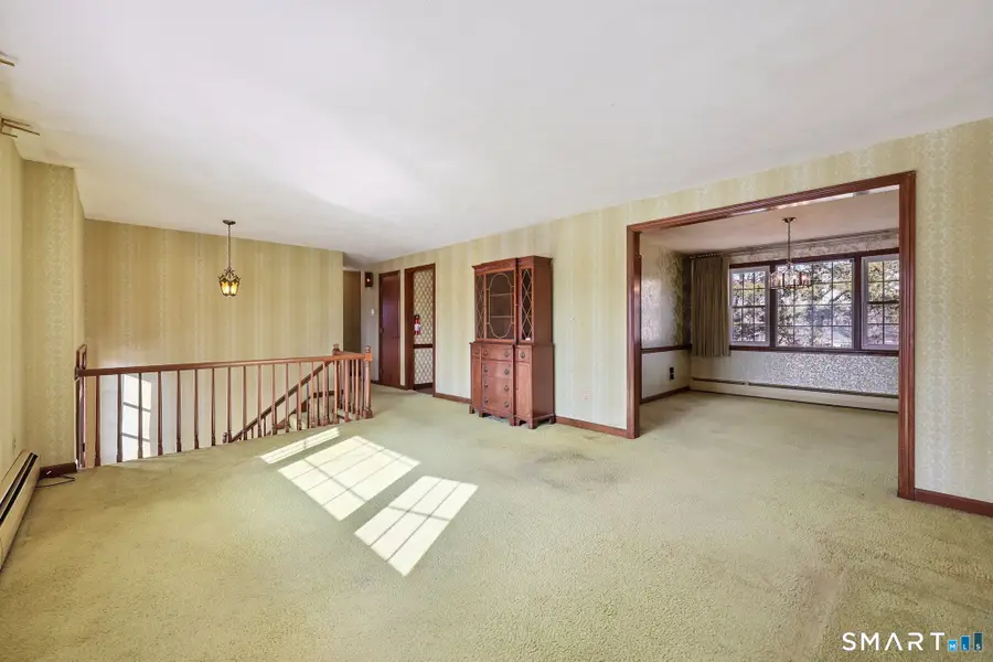 32 Lexington Circle, Newington, CT 06111 - Image #3