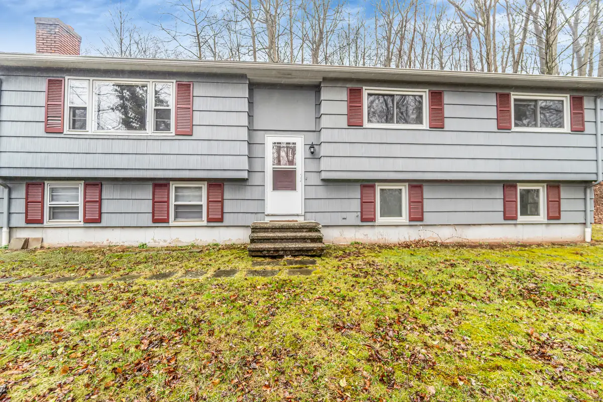 64 Darley Drive, Hamden, CT 06518 - Image #1