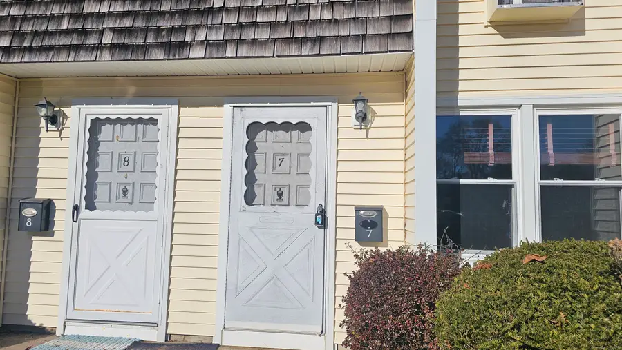 127 Black Point Road #APT 7, East Lyme, CT 06357 - #2