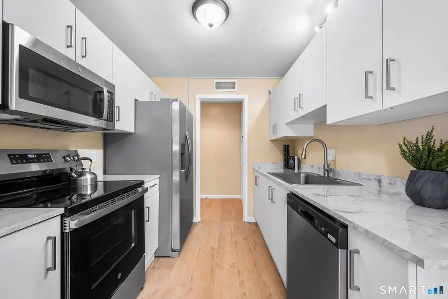 94 Mallard Drive #94, Farmington, CT 06032 - Image #2