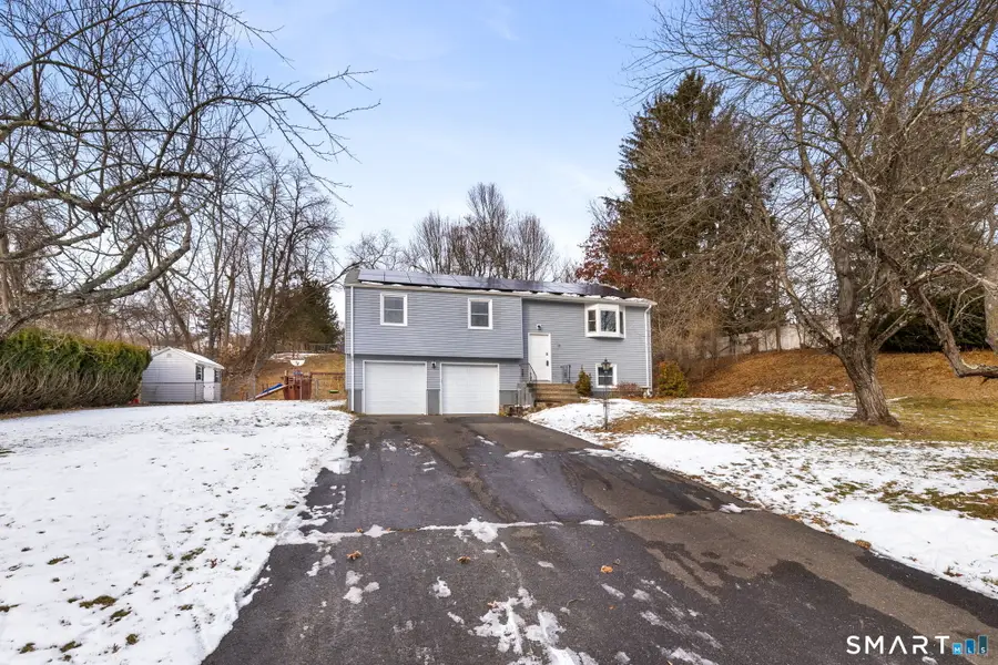 15 Susan Road, Vernon, CT 06066 - Image #2