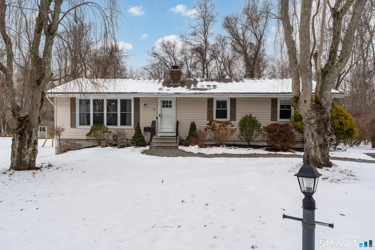 21 Oakridge Drive, Ledyard, CT 06335 - Image #1
