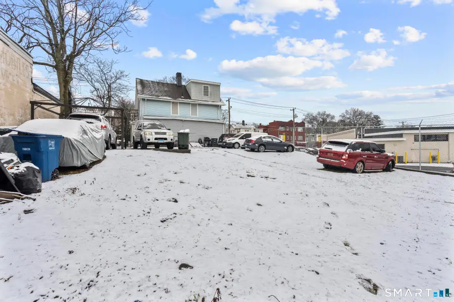 1943 Seaview Avenue, Bridgeport, CT 06610 - #2