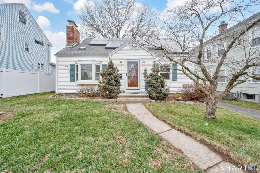 122 Richard Street, West Hartford, CT 06119 - Image #2