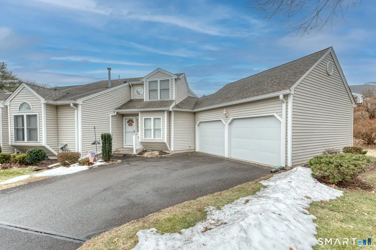 811 Village Road #811, Southington, CT 06489 - Image #1