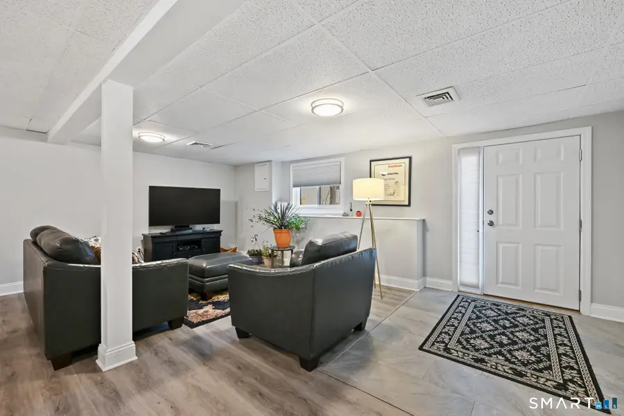 446 Hammerstone Lane #B, Stratford, CT 06614 - Image #2