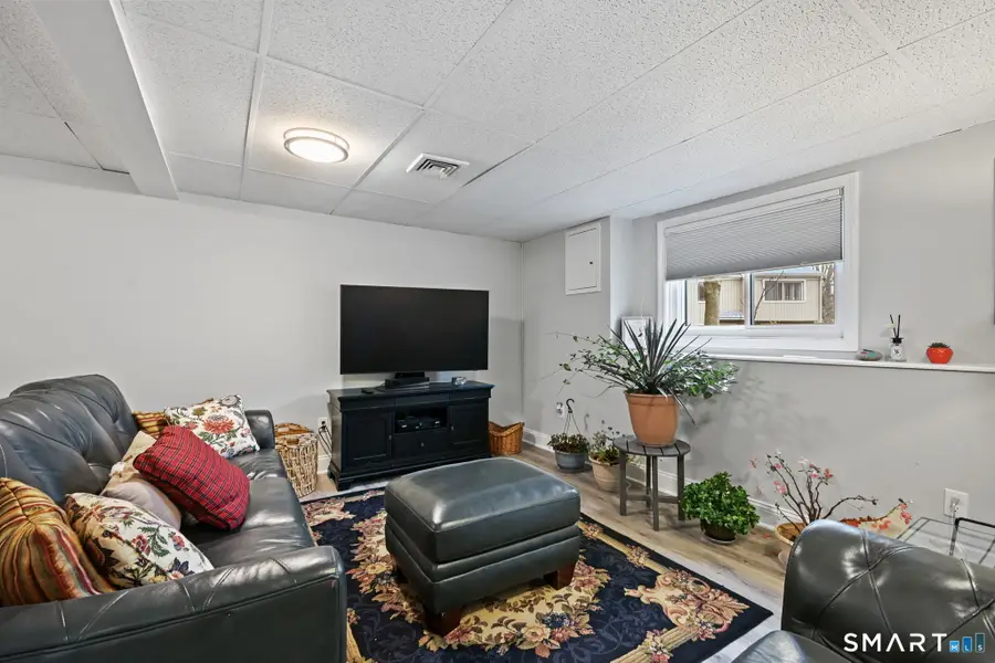 446 Hammerstone Lane #B, Stratford, CT 06614 - Image #3