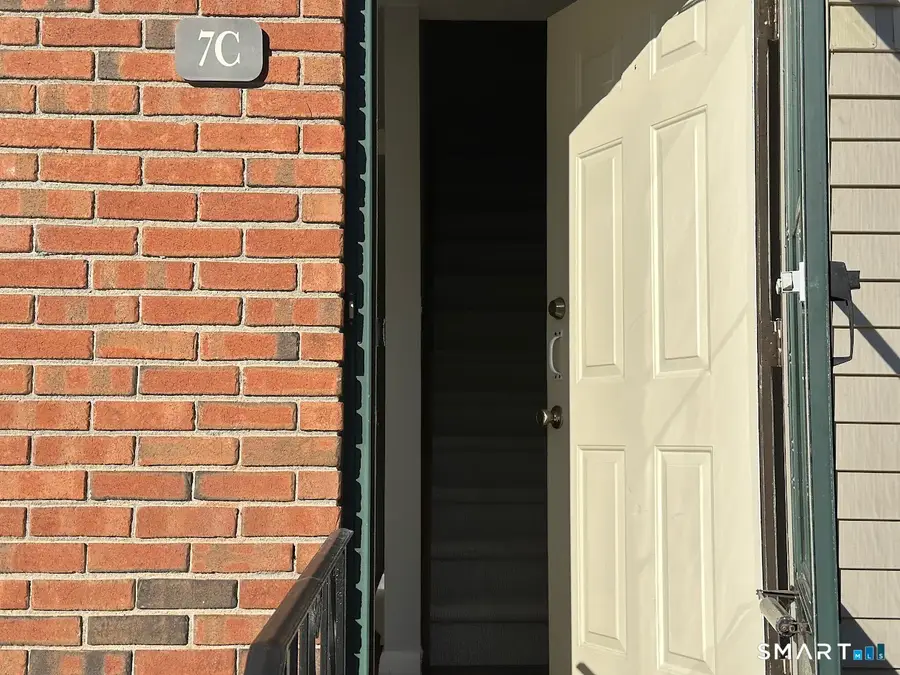39 Horton Hill Road #7C, Naugatuck, CT 06770 - Image #3