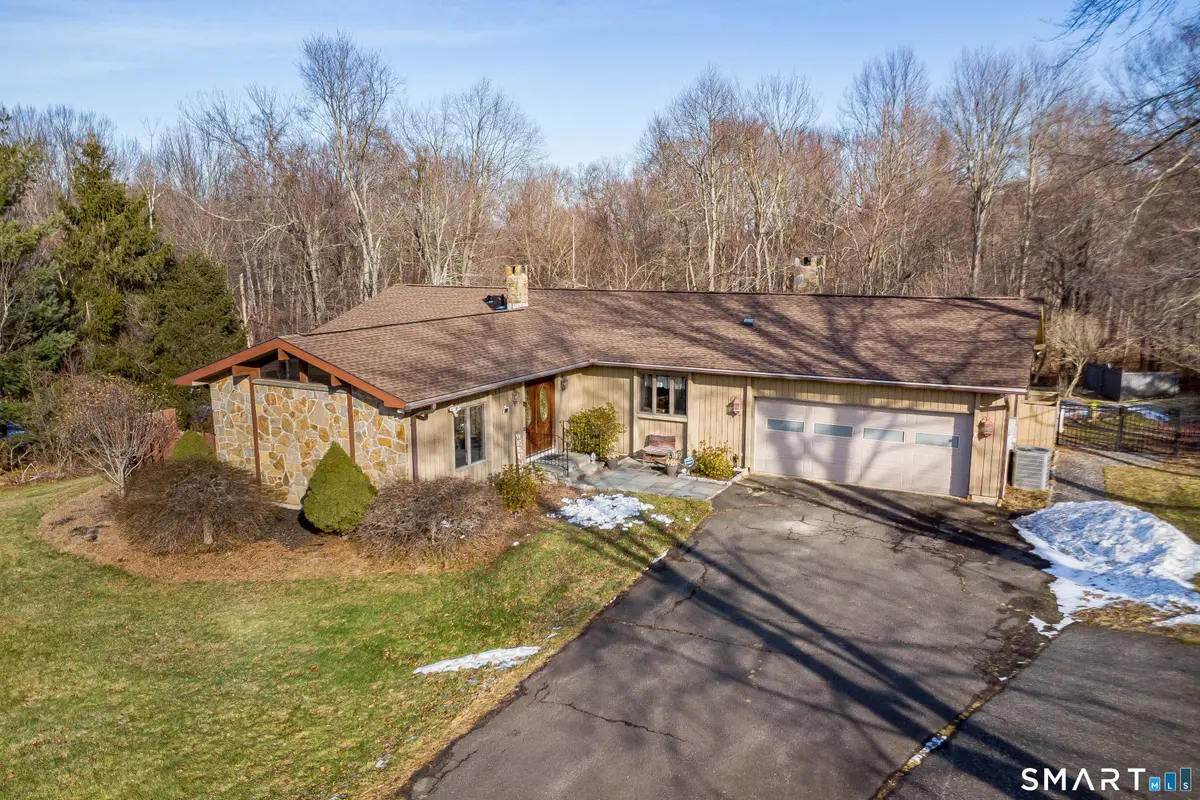 18 Jewel Lane, New Fairfield, CT 06812 - #1