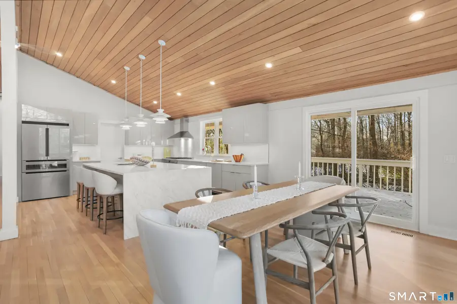 17 Clover Lane, Westport, CT 06880 - Image #2