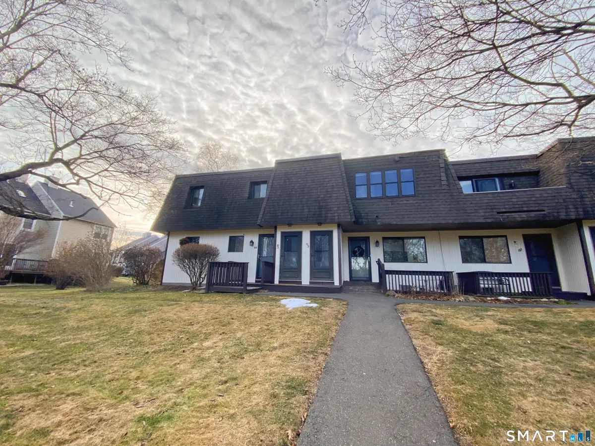 83 Landing Circle #83, Suffield, CT 06078 - Image #1