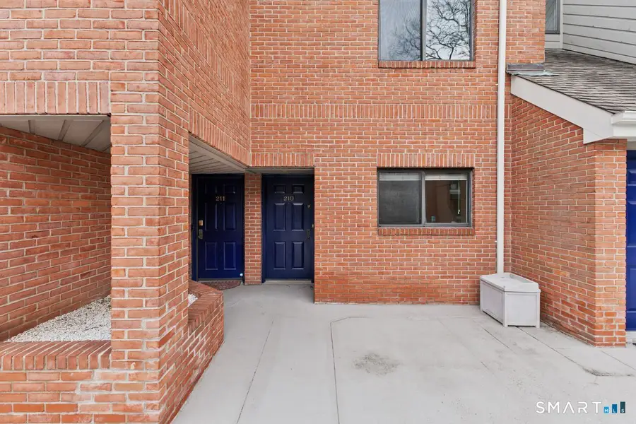 15 River Road #210, Wilton Center, CT 06897 - Image #2