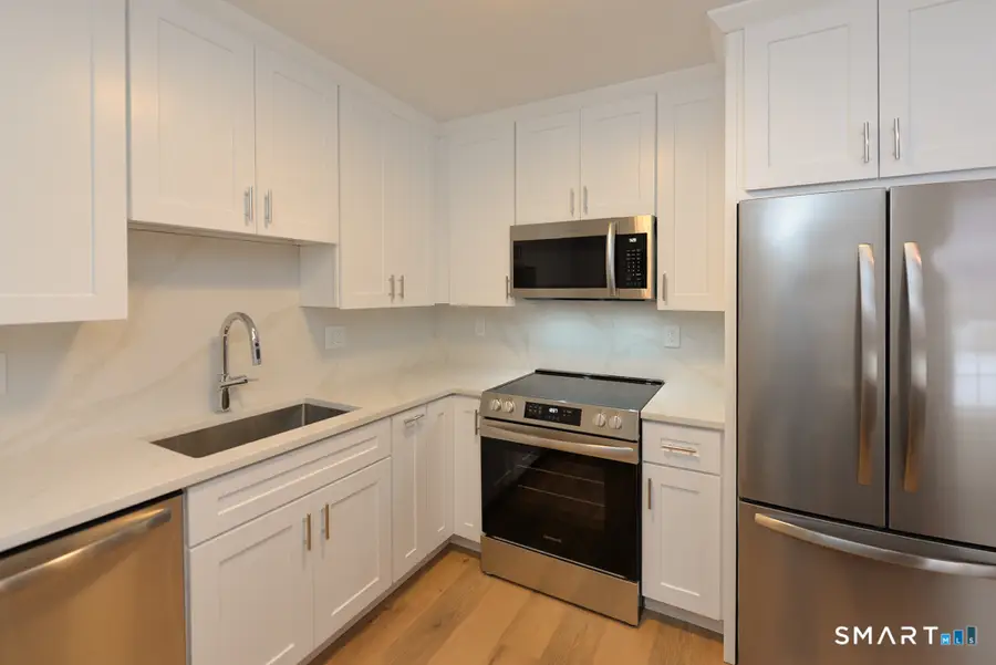 63 Glen Ridge Court #63, New Milford, CT 06776 - Image #3