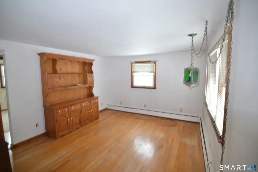 120 Chelsea Street, Stratford, CT 06615 - #3