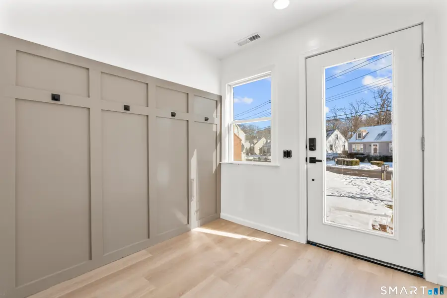 106 Burr Street, East Haven, CT 06512 - Image #3