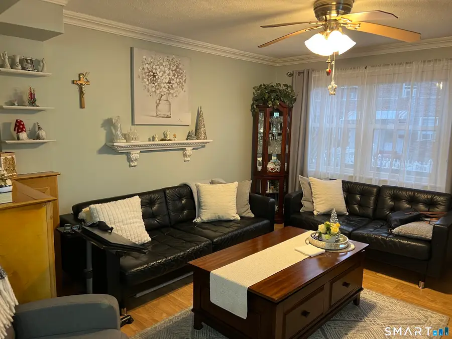 272 Court D, Bld 54 Court, Bridgeport, CT 06610 - Image #3