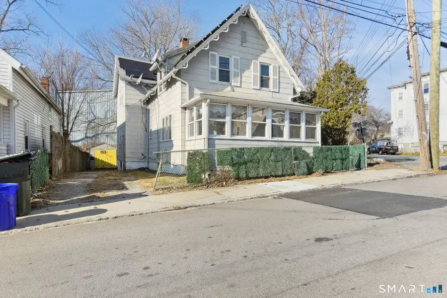 31 Grand Street, New London, CT 06320 - Image #2
