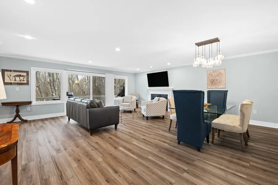 11 Brenthaven #11, Avon, CT 06001 - Image #3