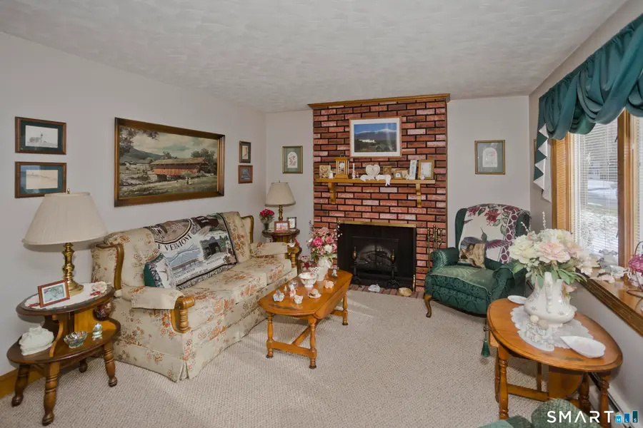 25 Bass Drive, Enfield, CT 06082 - Image #2