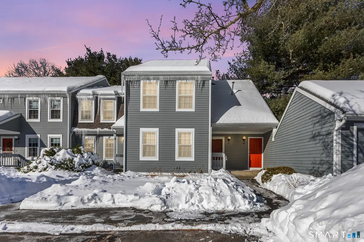 195 Oakland Street #APT A, Manchester, CT 06042 - Image #1