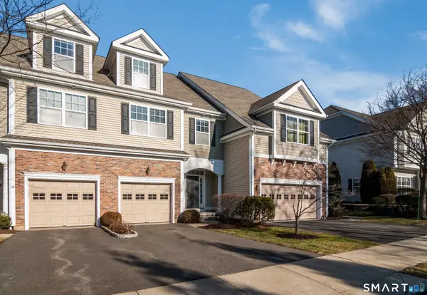 76 Park Place Circle, West Hartford, CT 06110