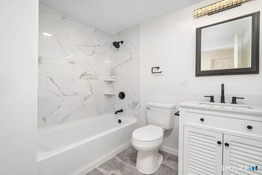 236 Old Farm Drive, Newington, CT 06111 - Image #3