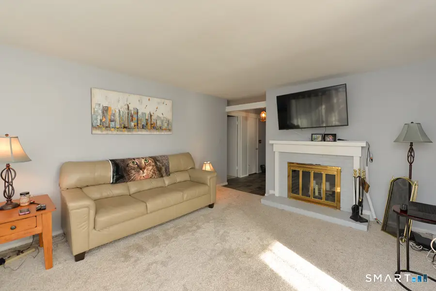 162 Heritage Village #D, Southbury, CT 06488 - Image #2