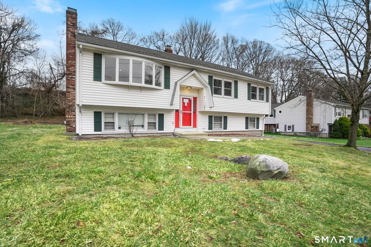 5 Pin Oak Lane, Ansonia, CT 06401 - Image #1
