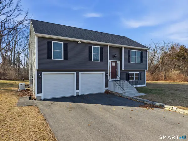 5 Abbey Road, Ledyard, CT 06339