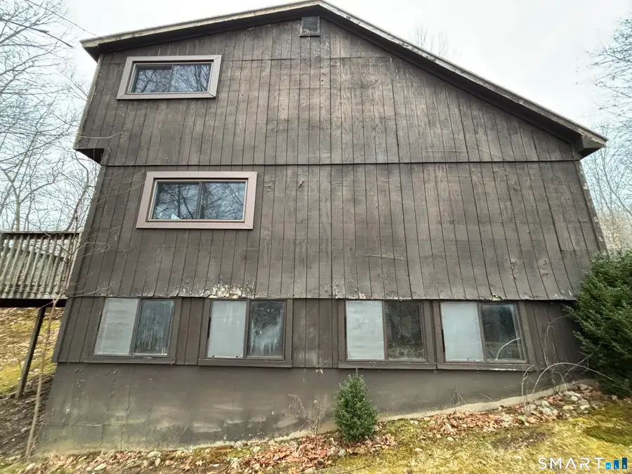 26 Village Circle, Naugatuck, CT 06770 - Image #3