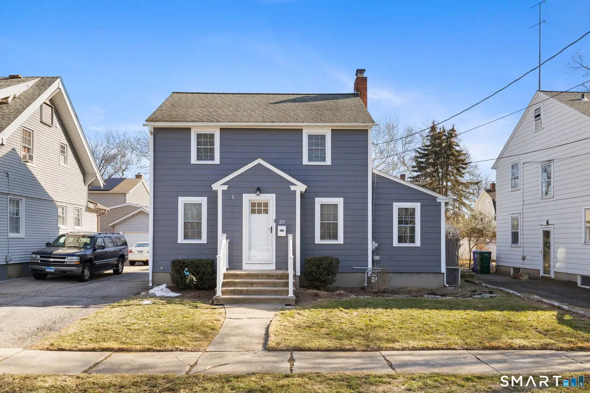25 Lindsley Place, Stratford, CT 06615 - Image #1