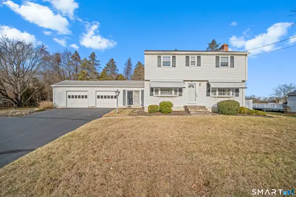 94 Raymond Road, Windsor Locks, CT 06096