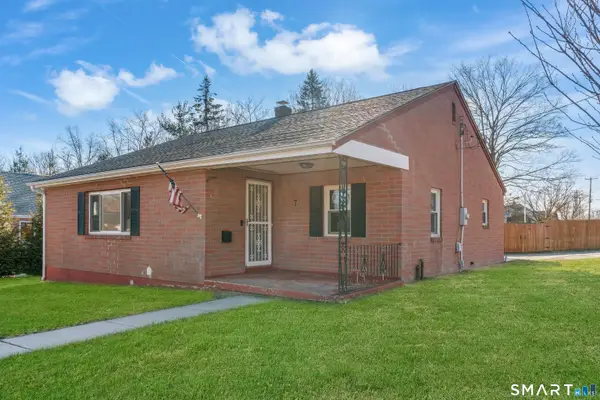 7 Sunbright Drive South, Meriden, CT 06450