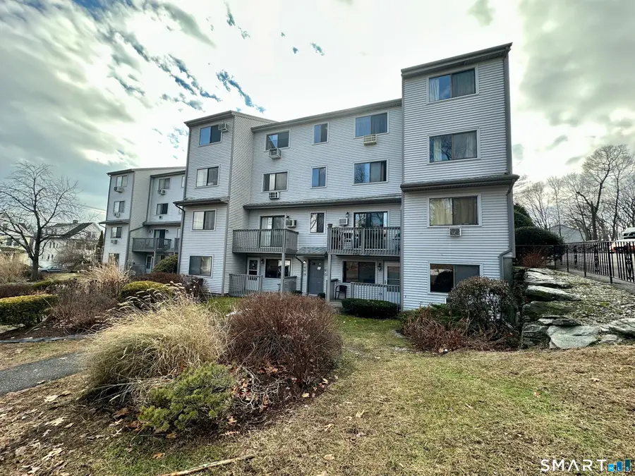 330 Savin Avenue #22, West Haven, CT 06516 - Image #3