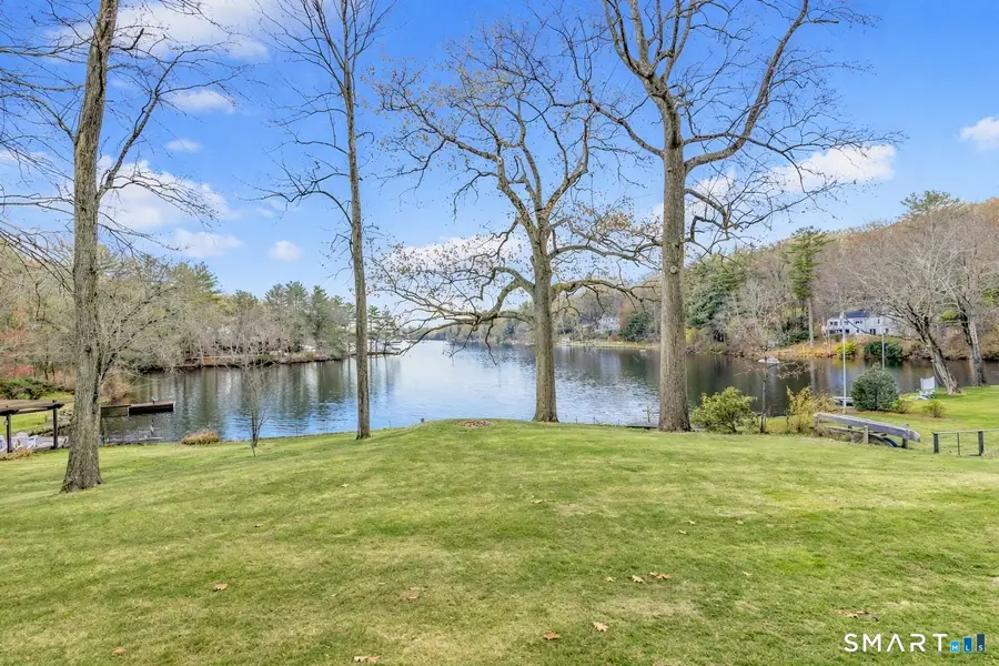 7 Hemlock Trail, Trumbull, CT 06611 - #3