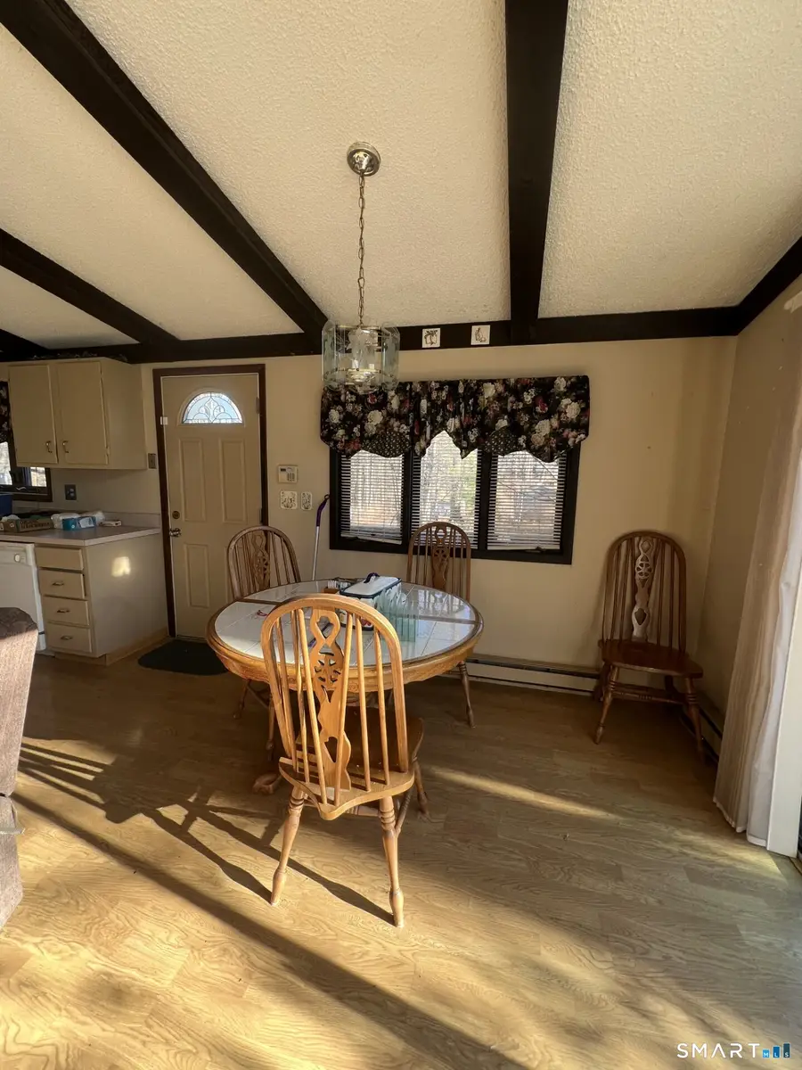 19 Smithfield Avenue, Meriden, CT 06451 - Image #3