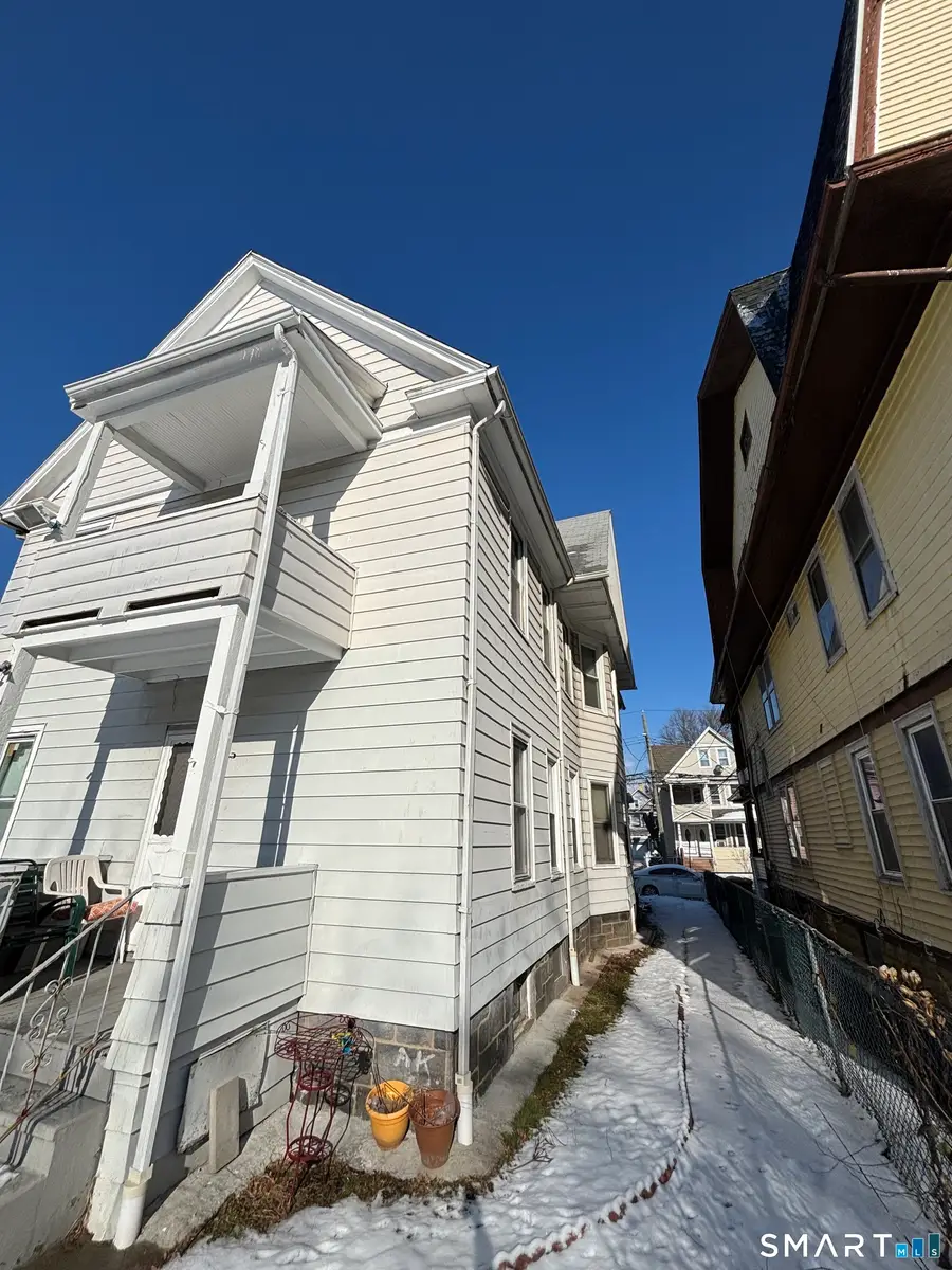 137 Poplar Street, Bridgeport, CT 06605 - Image #3