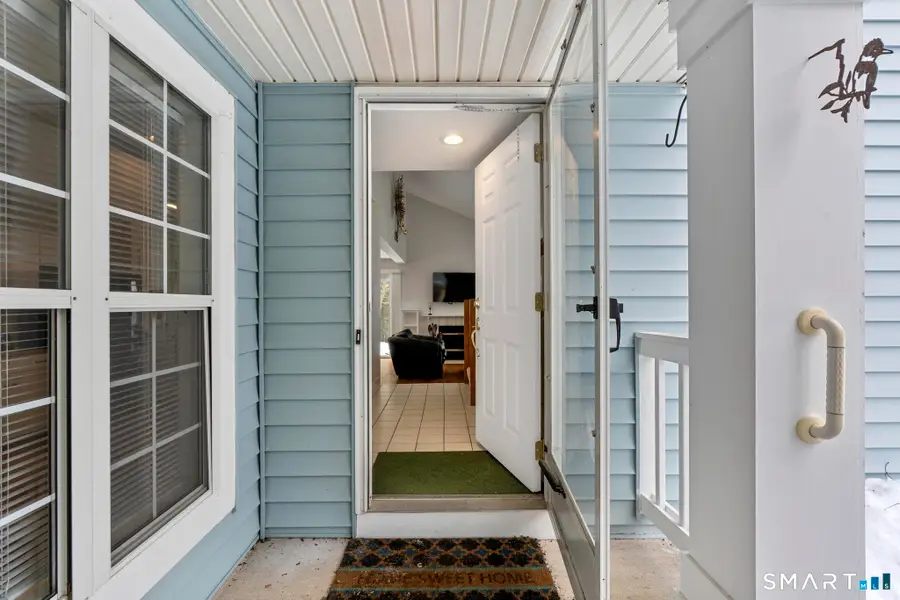 30 Southbridge Court #30, Simsbury, CT 06070 - #3