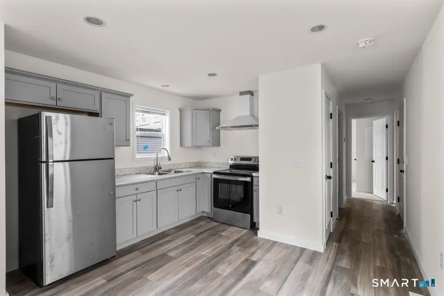 55 Sugar Street #14, Newtown, CT 06470 - Image #3