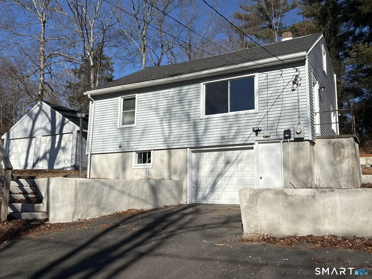 16 Strong Street, Burlington, CT 06013 - Image #1