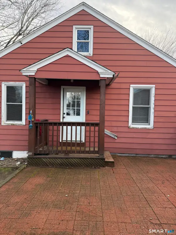 110 Oneco Street, Norwich, CT 06360