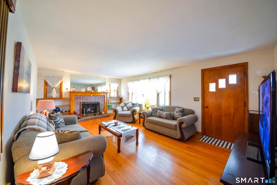 181 Hadley Road, Orange, CT 06477 - Image #2