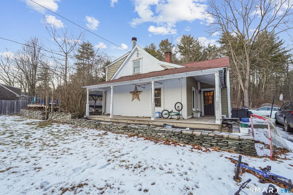 3 Woodstock Avenue West, Putnam, CT 06260 - Image #1