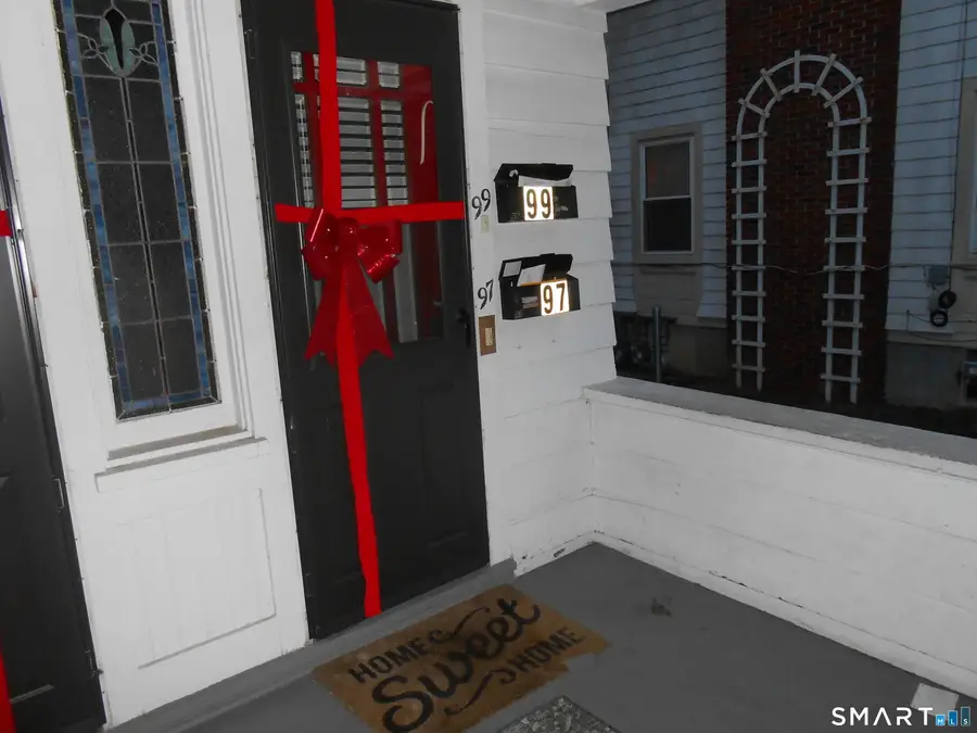 95 Savoy Street, Bridgeport, CT 06606 - Image #3