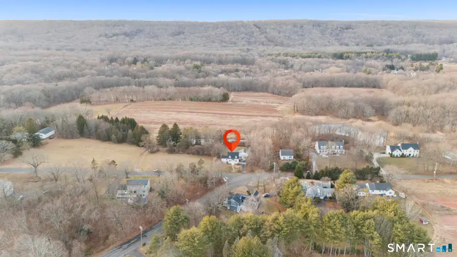 556 Dunbar Hill Road, Hamden, CT 06514 - Image #3