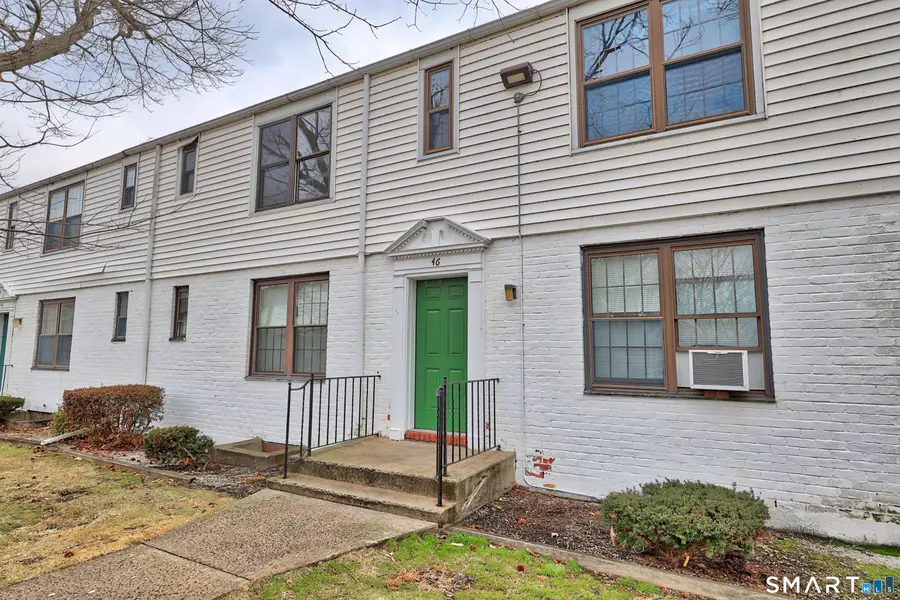 46 Nob Hill Circle #C, Bridgeport, CT 06610 - Image #2