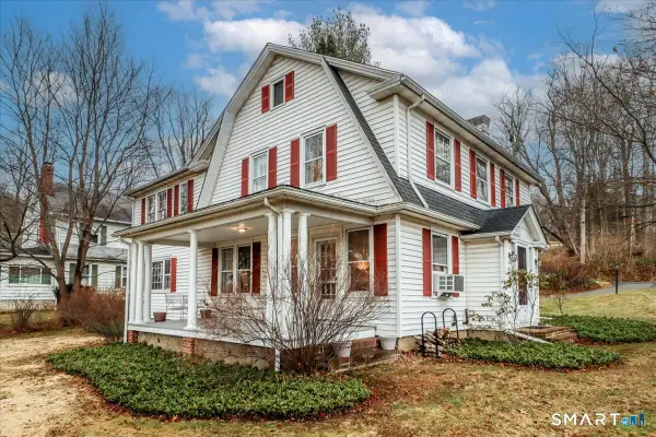 35 Terrace Pl Extension, New Milford, CT 06776