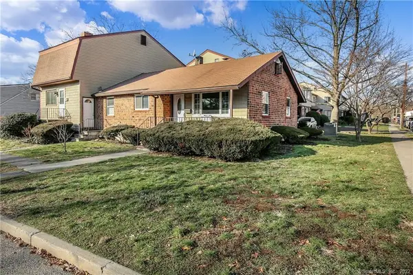 75 Van Buskirk Avenue #75, Stamford, CT 06902